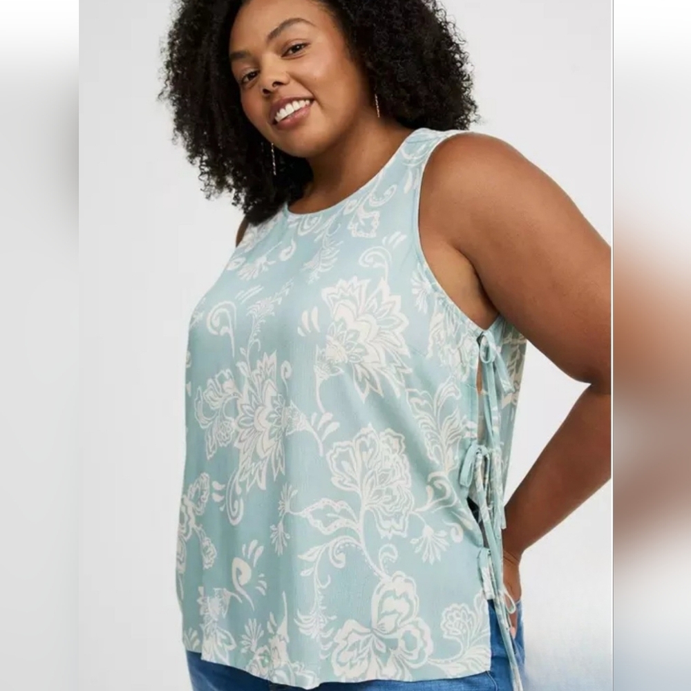 NWT Torrid 2 Crinkle Gauze Side-Tie Top AD-1867